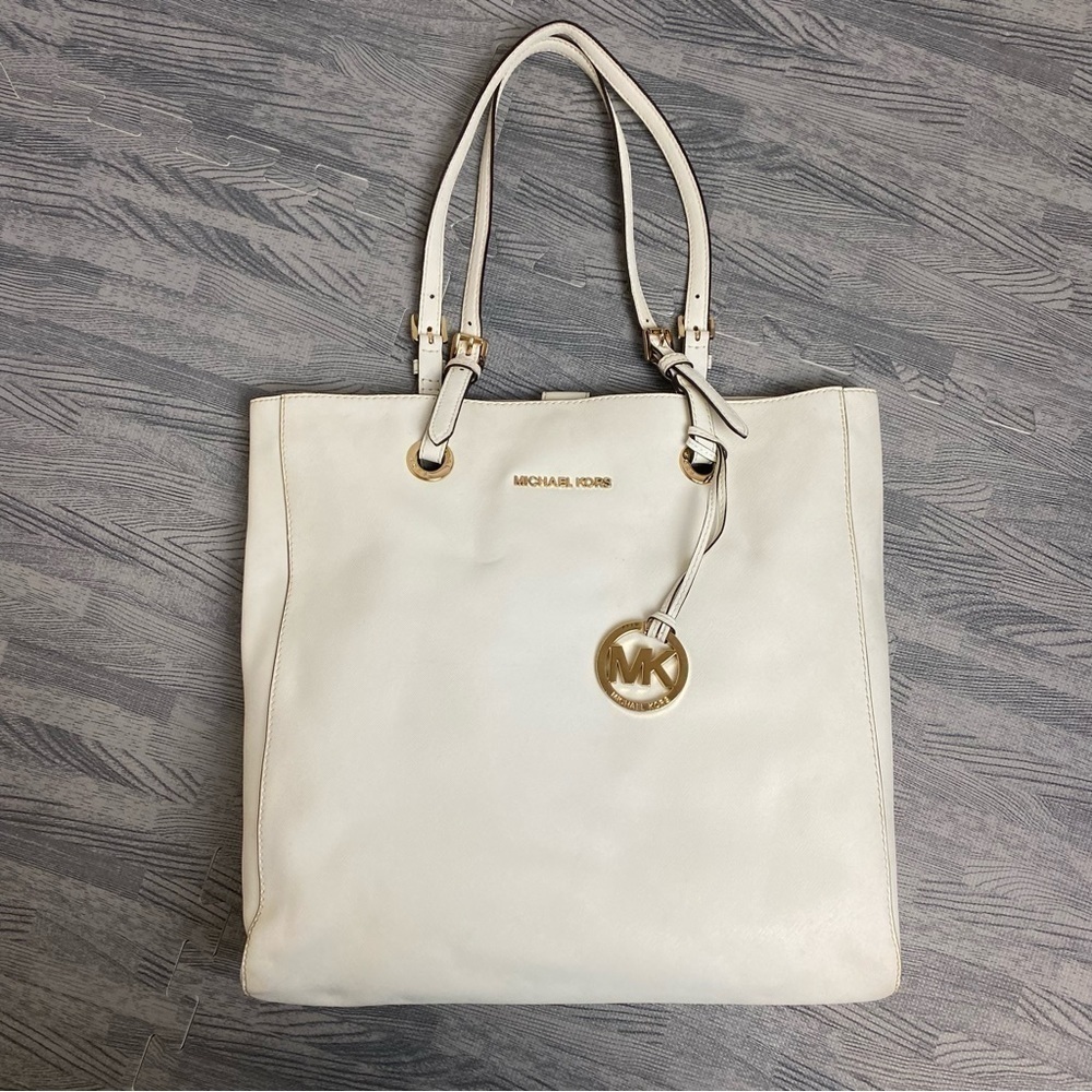 Michael Kors Jet Set White Saffiano Leather Travel Tote